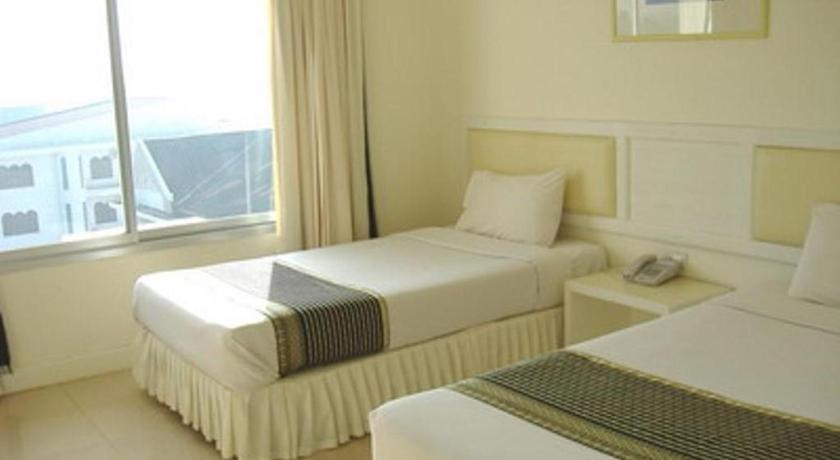 Seng Aroun Hotel Паксе Екстер'єр фото